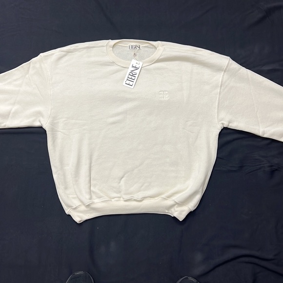 Eterne oversized Crewneck. Creamy white color. Size S perfect conditions - Picture 4 of 8